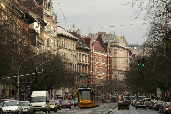 Ingatlanközvetítés